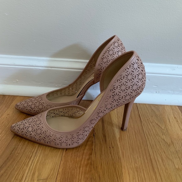 Jessica Simpson heels - Picture 3 of 6